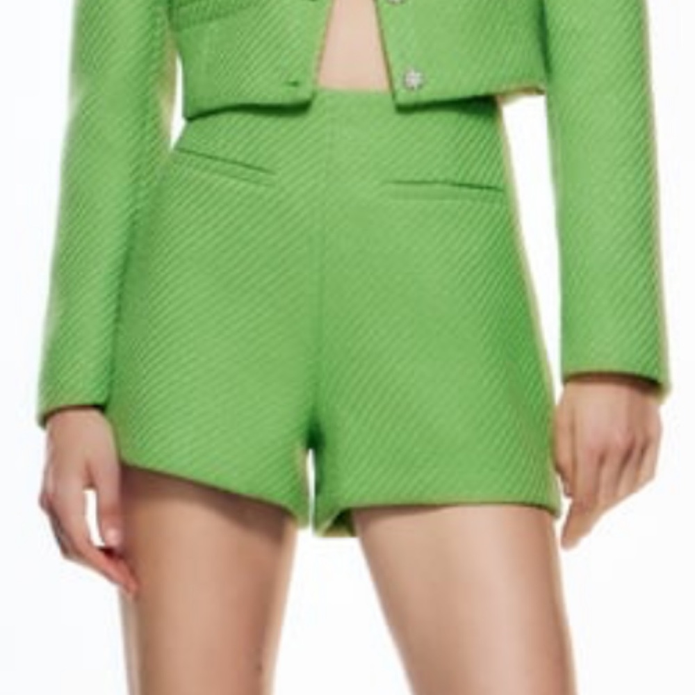 Zara Shorts Womens Green High Waisted Faux Front Pockets Tweed Ladies SIZE XS